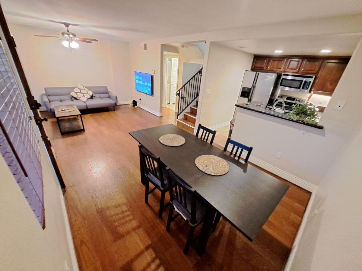 Venetian La Jolla 2 Bedroom Luxury Furnished Near Beach And Utc Mall Aparthotel San Diego