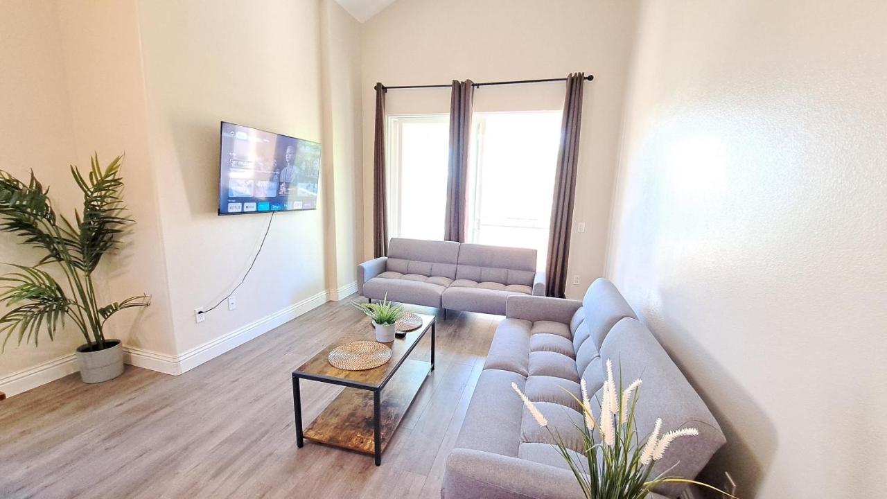 Venetian La Jolla 2 Bedroom Luxury Furnished Near Beach And Utc Mall Aparthotel *