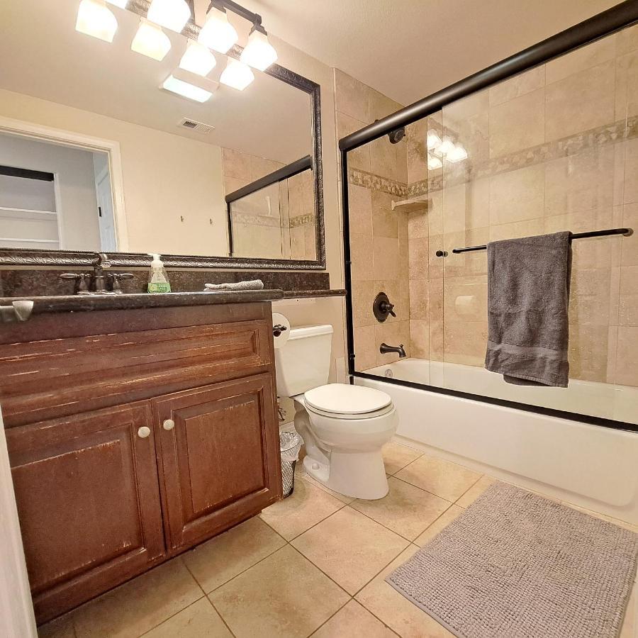 Venetian La Jolla 2 Bedroom Luxury Furnished Near Beach And Utc Mall Aparthotel *