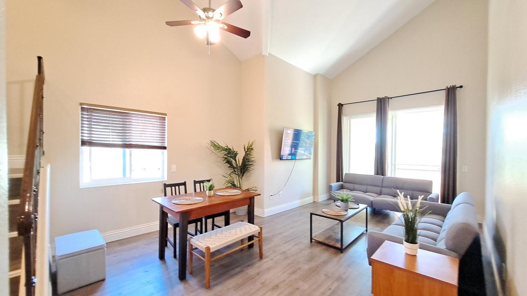 Aparthotel Venetian La Jolla 2 Bedroom Luxury Furnished Near Beach And Utc Mall *